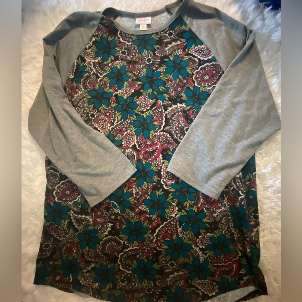 2/$20 Lularoe Shirt Size 3X